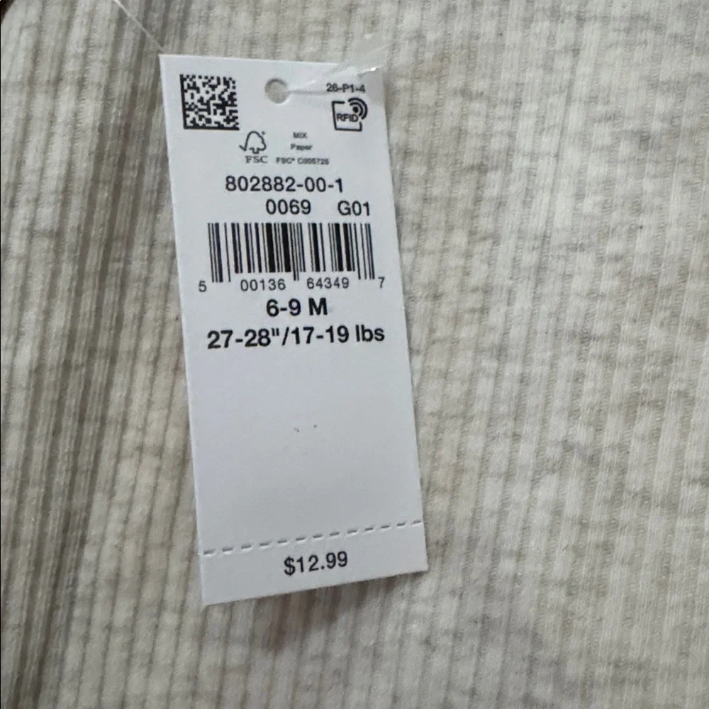 Old Navy Cream Ribbed Zip-Up Baby Footie Pajamas NWT Loungewear Baby Onesie 6-9M